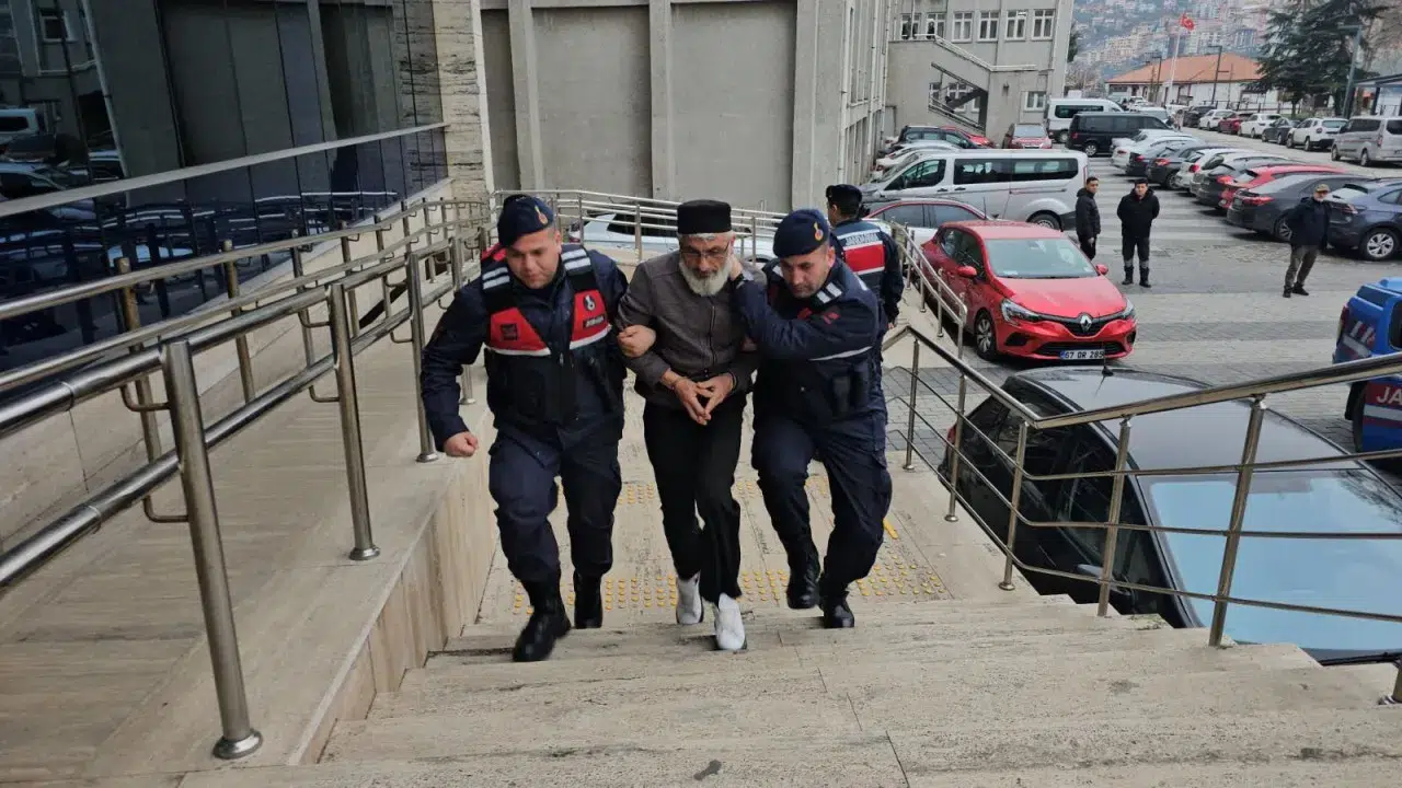 Eşini ve kayınvalidesini öldüren sanığa indirimsiz iki kez ağırlaştırılmış müebbet