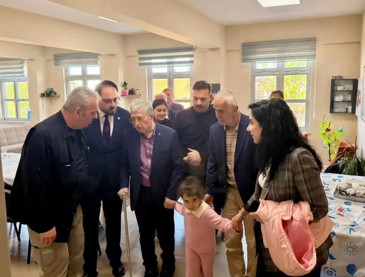 Köksal Toptan, Zonguldak'ta adını taşıyan okullarda öğrencilerle buluştu