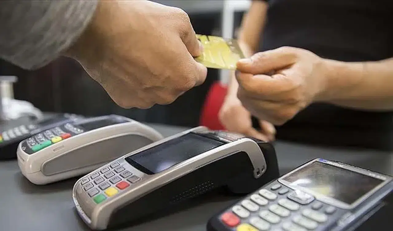 Kredi kartı limiti neden hemen doluyor? İşte aylık harcama tablosu