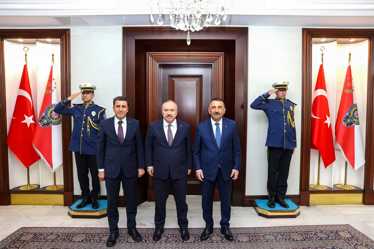 Zonguldak Valisi Hacıbektaşoğlu Ankara'da üst düzey isimlerle görüştü