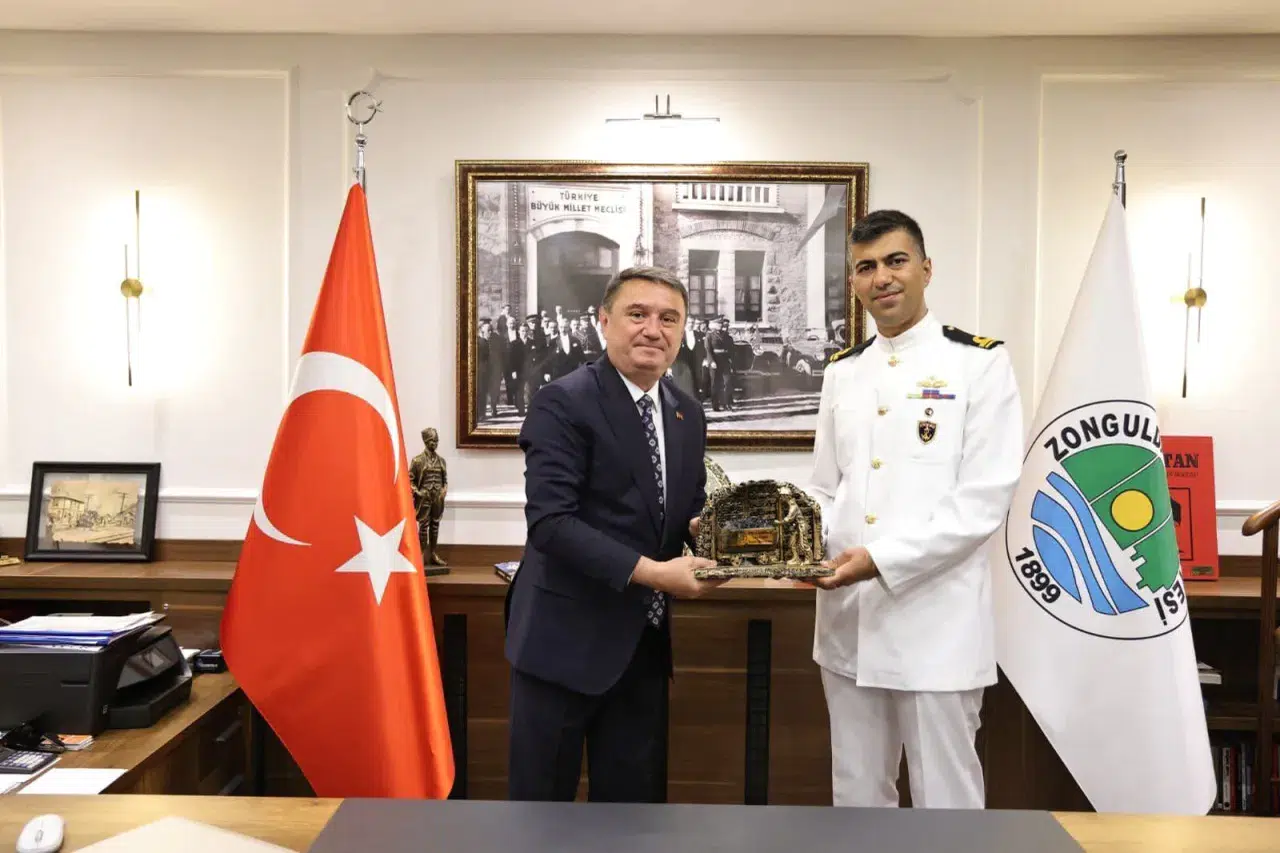 TCG Kilimli komutanları Zonguldak'ta başkan ve valiyi ziyaret etti