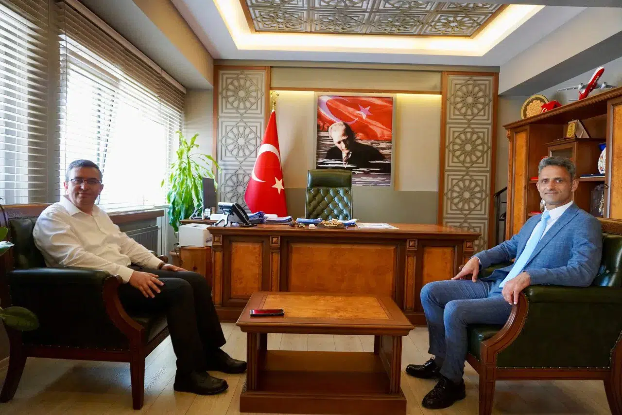Çaycuma Kaymakamı Kaya, eski meslektaşı Keçeli'yi ağırladı