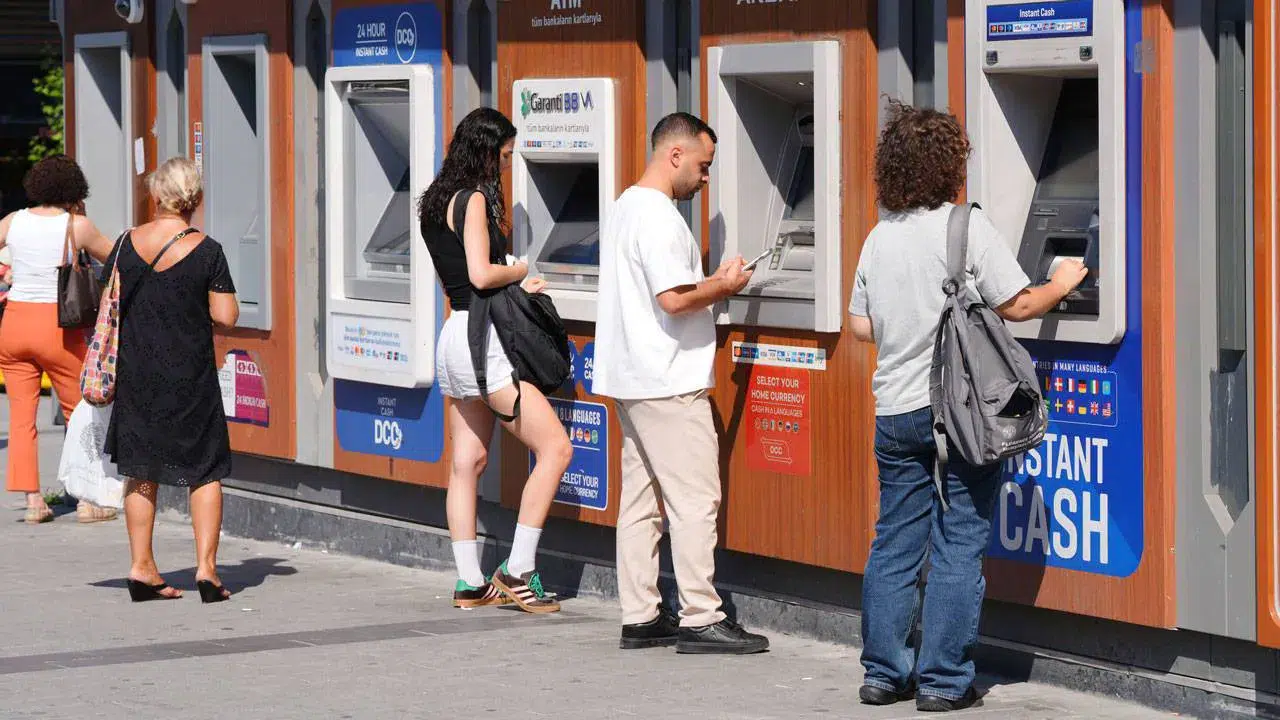 ATM'lerde Gram Altın Satışı Deneme Sürecine Girdi!