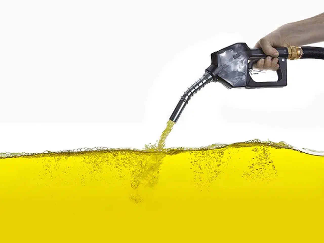 Motorine yarından itibaren 2,16 lira indirim geliyor: 72 saatte 3 zam sonrası yeni fiyatlar ne olacak?