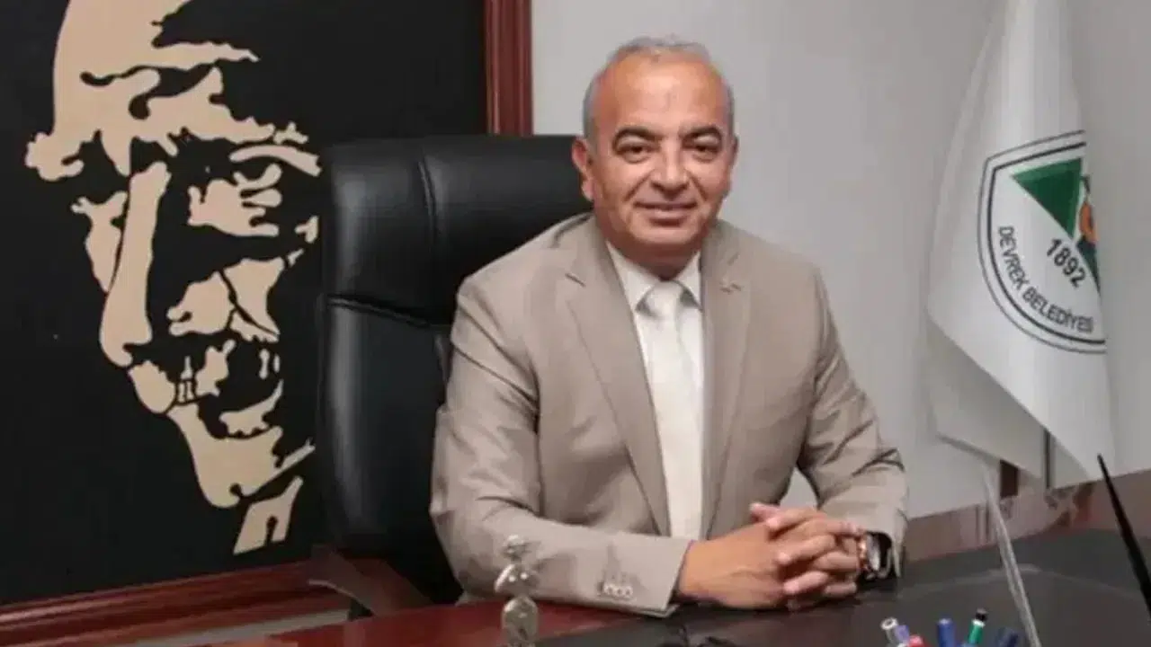 Çetin Bozkurt CHP'den istifa etti