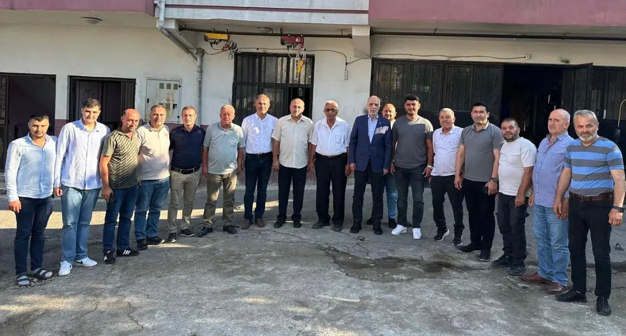 Atalay, düğün törenine katılamasa da Mutlu ailesini ziyaret etti