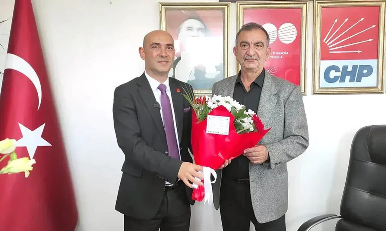 CHP'de karar açıklandı.. Devrim Dural ve Nazmi Özden görevden alındı!