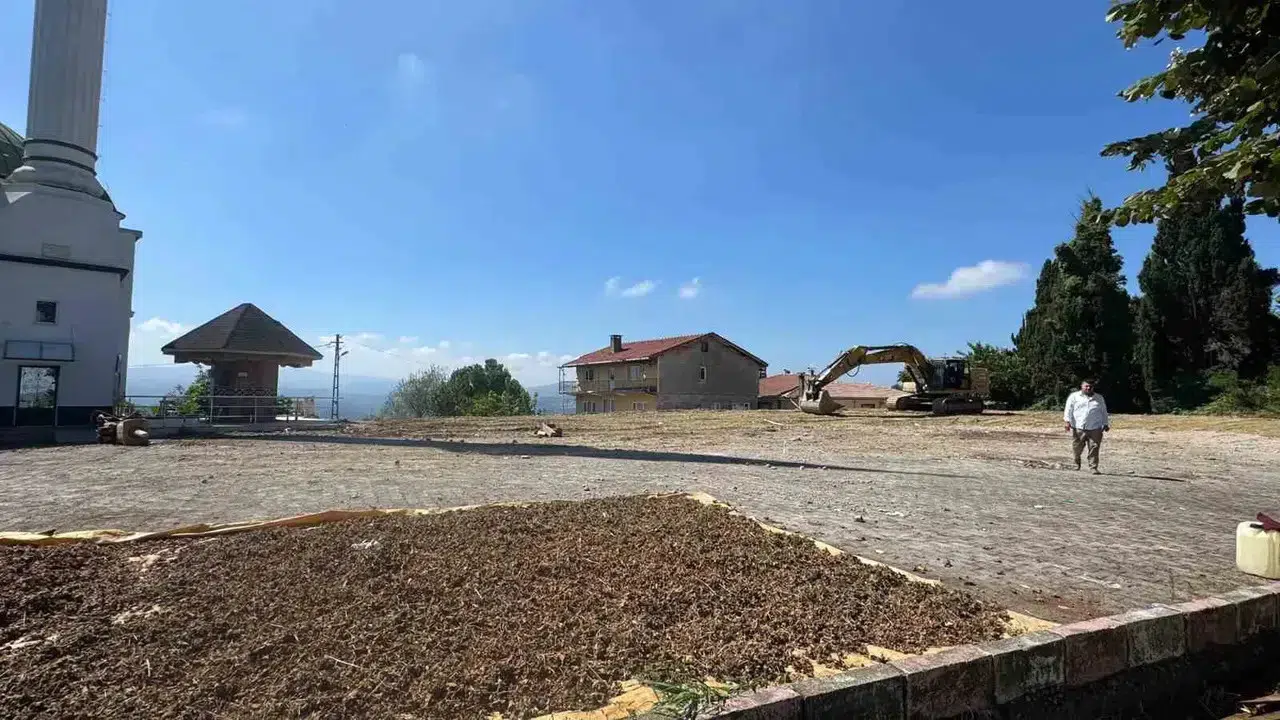 Zonguldak'ta deprem riskli köy okulu yıkıldı, yerine özel eğitim okulu yapılacak