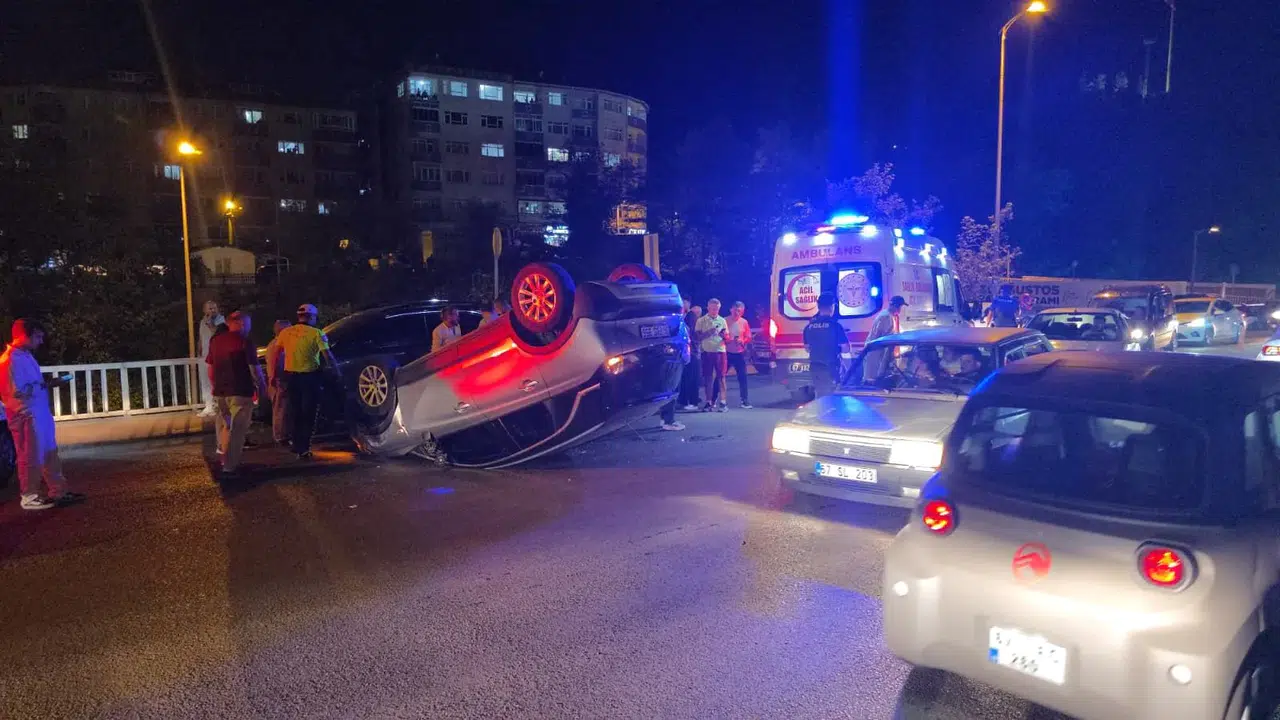Ereğli’de iki araca çarpan otomobil takla attı: 1 yaralı