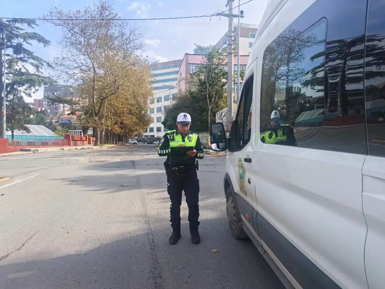 Zonguldak'ta okul çevrelerinde 3 bin 748 kişiye GBT sorgusu