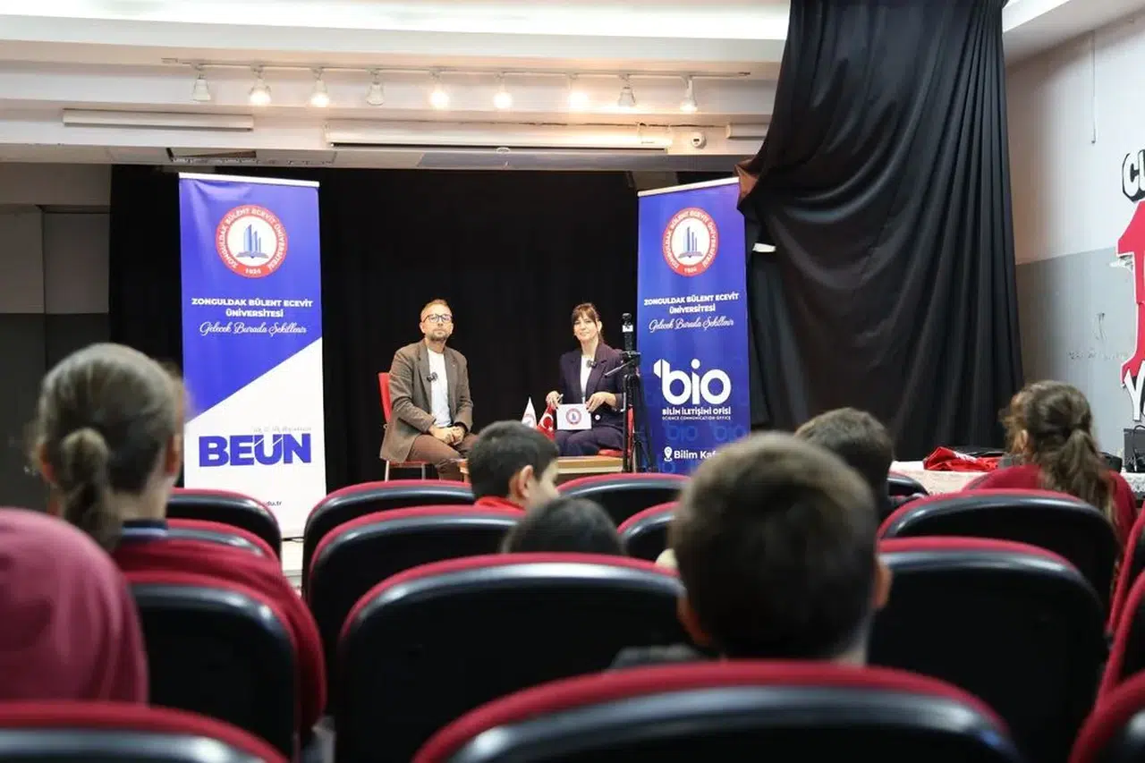 BEUN Bilim Kafede Öğrenciler Şiddete Hayır Dedi