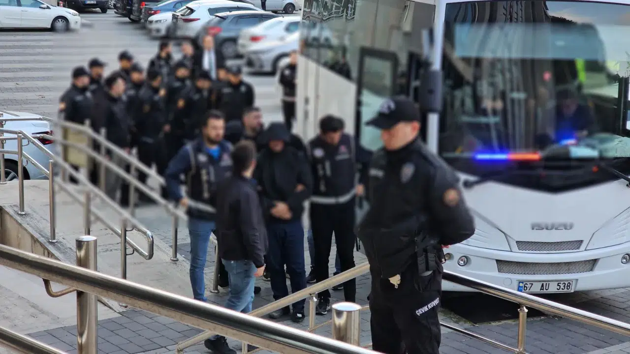 Zonguldak'ta kaçak maden ocaklarına yönelik rüşvet soruşturmasında 4 kişi tutuklandı