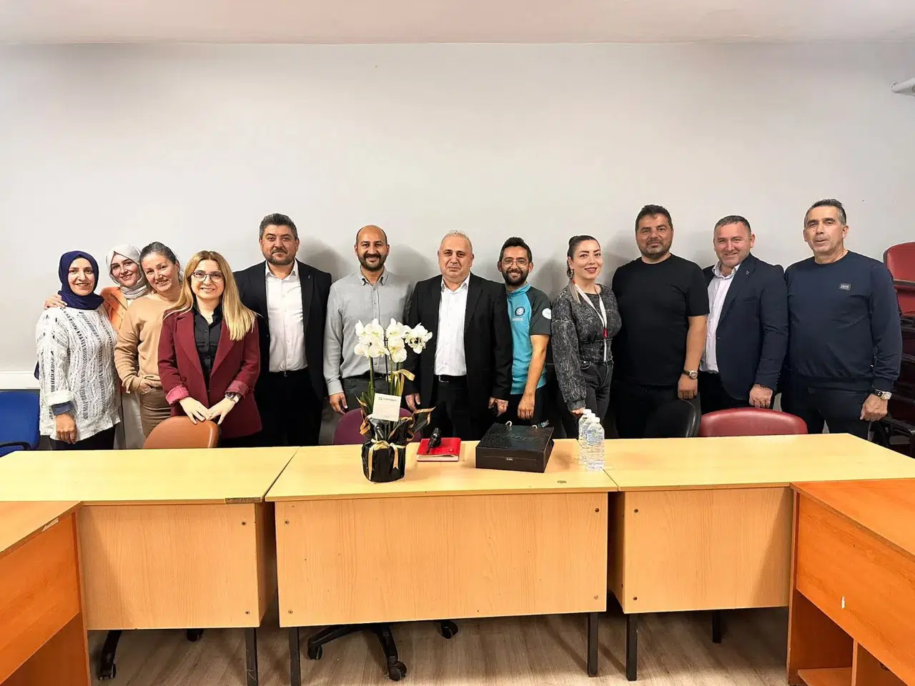 Dr. Burhan Çelik, il ambulans servisi başhekimliğine atandı