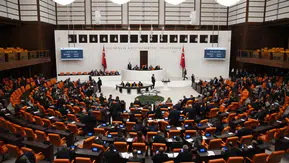 TBMM'de Kabul Edildi: Sosyal Medya ve Doğum İzni Düzenlemeleri Yolda