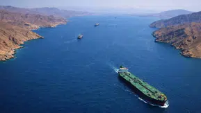 CENTCOM: Hürmüz Boğazı’ndan 55 ticari gemi geçiş yaptı
