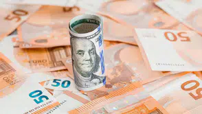 Döviz kurları İstanbul'da yükselişe geçti: Dolar 48,4750 lira, Euro 56,4420 lira oldu