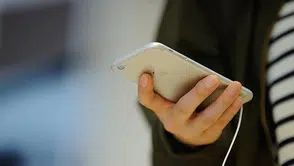Ticaret Bakanlığı, sahte etkileşimlere karşı çevrimiçi alışveriş platformlarını denetlemeye başladı.