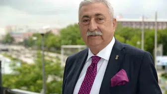 Palandöken: "Gençlerimiz, ülkemizi daha güçlü yarınlara taşıyacaktır"