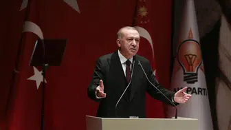 Erdoğan CHP'den ayrılan Burcu Köksal'ın AK Parti'ye katılımını resmen ilan etti