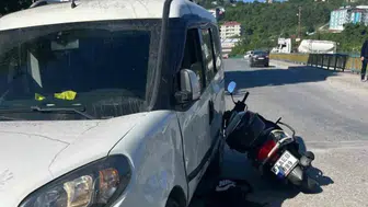 Alaplı’da zincirleme kaza; Motosikletteki 2 kişi yaralandı