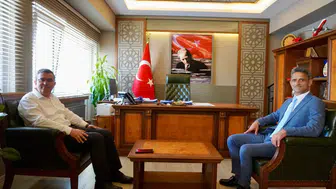 Çaycuma Kaymakamı Kaya, eski meslektaşı Keçeli'yi ağırladı