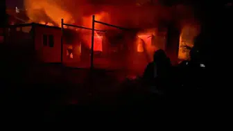 Zonguldak'ta eski ev yangını korku dolu anlar yaşattı