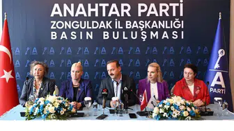 Anahtar Parti Genel Başkanı Ağıralioğlu, Zonguldak'ta gazetecilerle buluştu