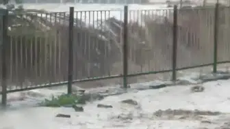 Zonguldak'ta sağanak yağış dereleri taşırdı atölyeleri su bastı