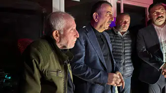 Zonguldak'ta çöken binada 74 yaşındaki kadın hayatını kaybetti, kardeşi yaralı kurtarıldı