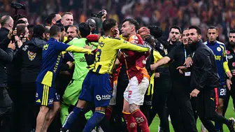 Galatasaray ve Fenerbahçe'ye ağır ceza yağdı!