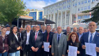 Yeni Parti Zonguldak'ta üç ilçe başkanı mazbatasını aldı