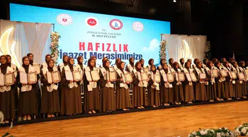 BEUN'da Hafızlık Sevinci: Genç hafızlar icazetlerini aldı