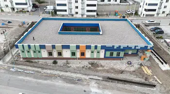 Karabük'te yeni anaokulunda incelemeler sürüyor