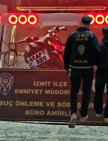 Trafiği Tehlikeye Atan Motosiklet Sürücüsüne 175 Bin TL Ceza