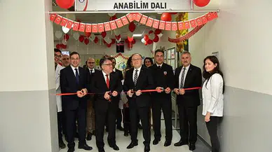 Çocukların resim sergisinin açılışını yaptılar!