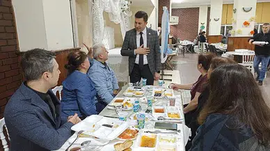 Kamil Altun ilçe esnafıyla iftarda buluştu