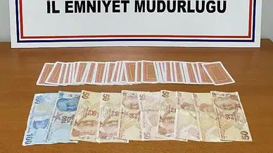 Kumar oynayanlar bakın nasıl yakalandı!