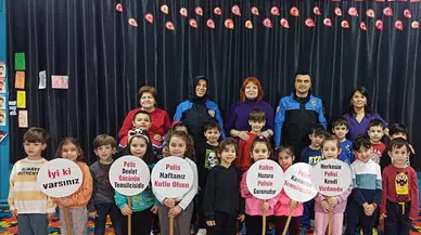 Minikler trafik kurallarını öğrendi
