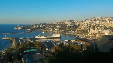 Zonguldak'ta ezan 3 dakika geç okundu