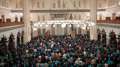 Zonguldak'ta Kadir Gecesi dualarla idrak edildi