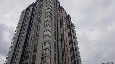 2 yaşındaki bebek 12'nci kattan düştü!