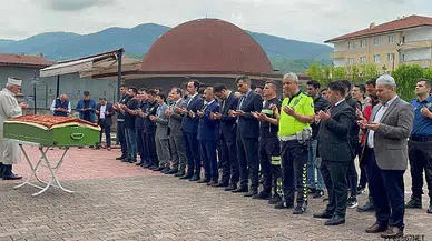 2 yaşındaki çocuk kimsesizler mezarlığına defnedildi