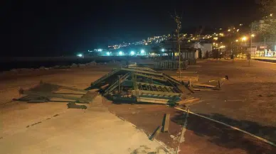 Bu kadarı da pes! İnsan değil magandalar...