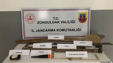 Jandarma kaçak kazı yapanlara geçit vermedi!