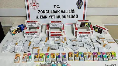 Kaçak elektronik sigara ve makaron satarken suçüstü yakalandı