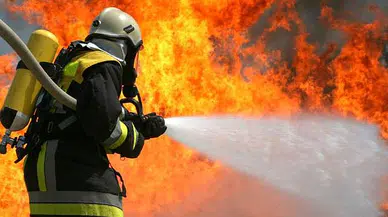 Kdz. Ereğli'de baraka yangını korkuttu!