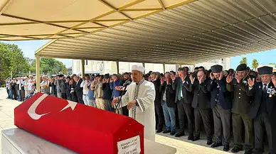 Kıbrıs Gazisi Hüseyin Lavaş son yolculuğuna uğurlandı