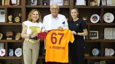 Milli Gurur Ebru Topçu Başkan Posbıyık’ı Ziyaret Etti