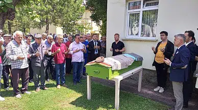 Mısırlı, son yolculuğuna uğurlandı