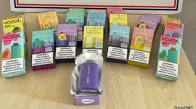 Oto yıkamacıda kaçak elektronik sigara satarken yakalandılar!